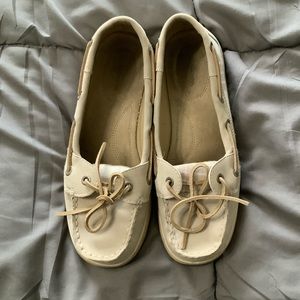 Croft and Barrow boat shoes